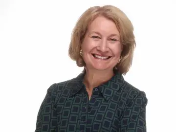 Mindy Lehman Headshot